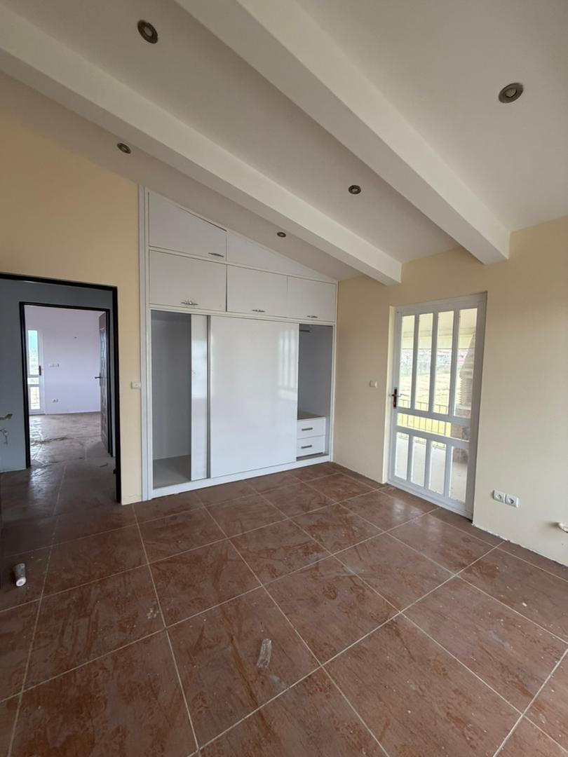 WhatsApp Image 2025-12-16 at 15.15.02