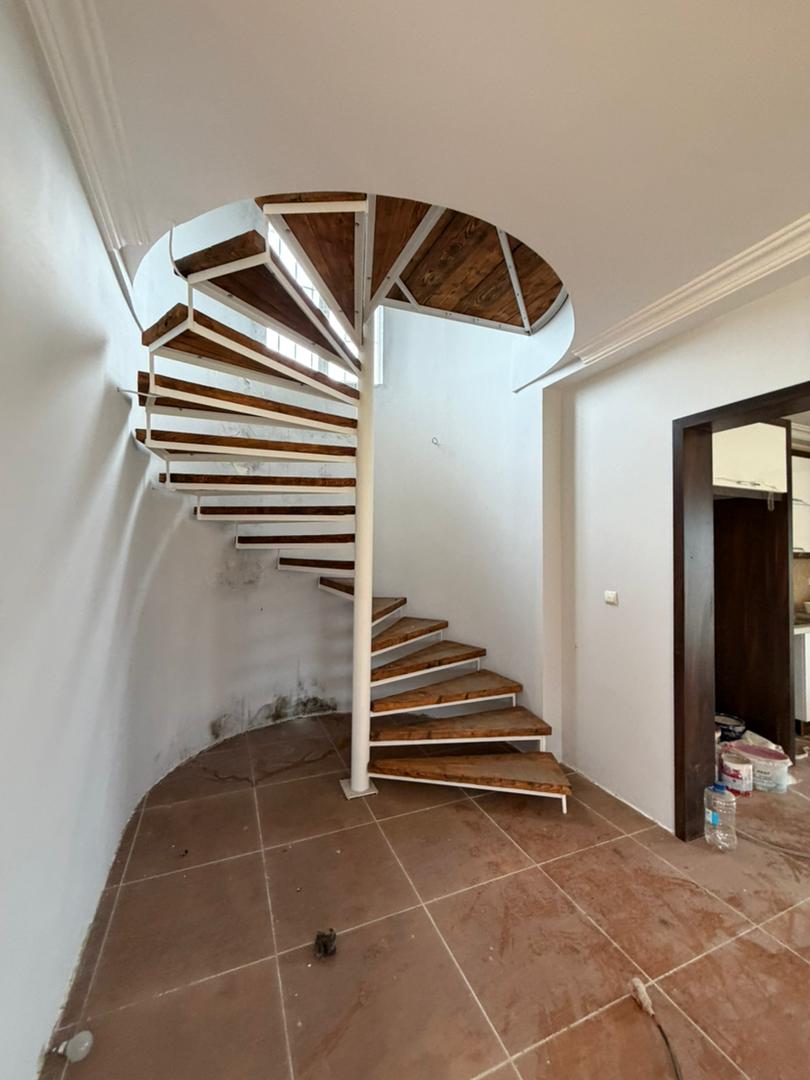 WhatsApp Image 2025-12-16 at 15.15.22